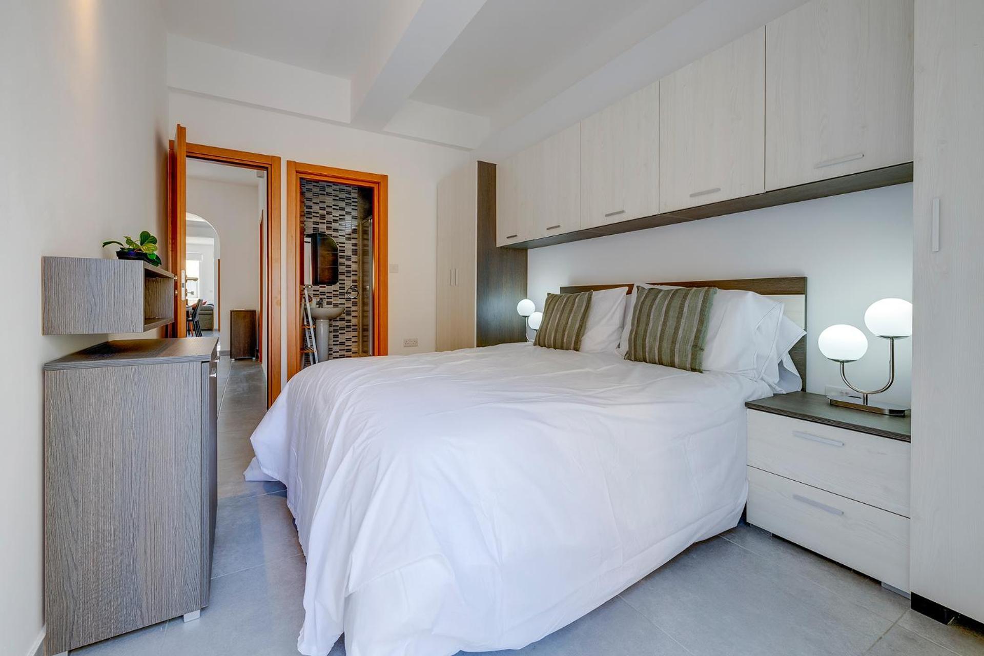 Апартаменты Contemporary 3Br Retreat In Prime Слима Экстерьер фото